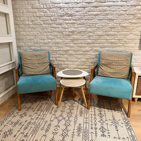 Cozy Haven Appartamento Belgrado